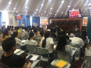 福建才子服飾林長喜為人力資源管理專業(yè)實(shí)訓(xùn)周開展專題講座