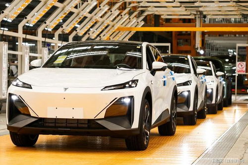 深藍(lán)汽車何以成為爆款？9月交付再破萬輛、累計銷量突破十萬輛的背后